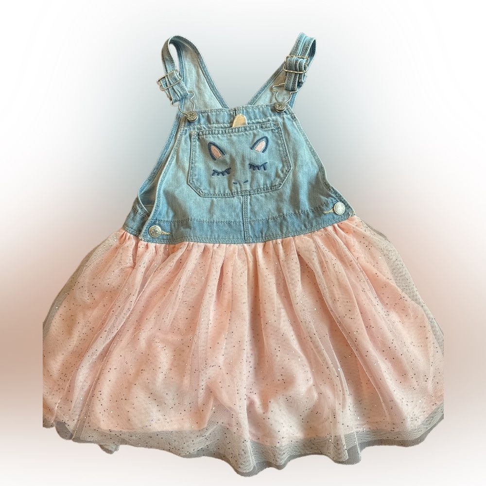 EUC Osh Kosh unicorn denim jumper dress. Size 5T